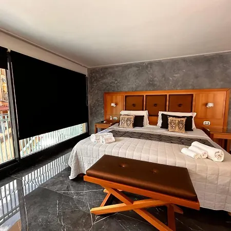 Kefa Suite-3